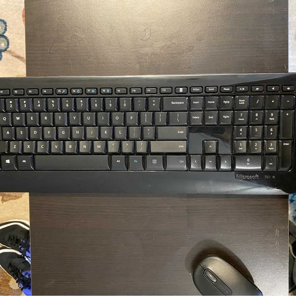 Microsoft Wireless Keyboard and Mouse 800